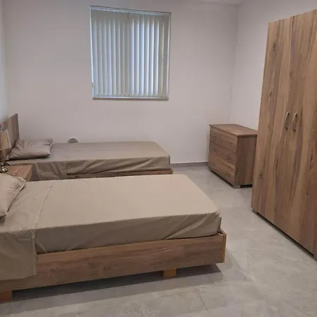 Happy 1 Apartament *